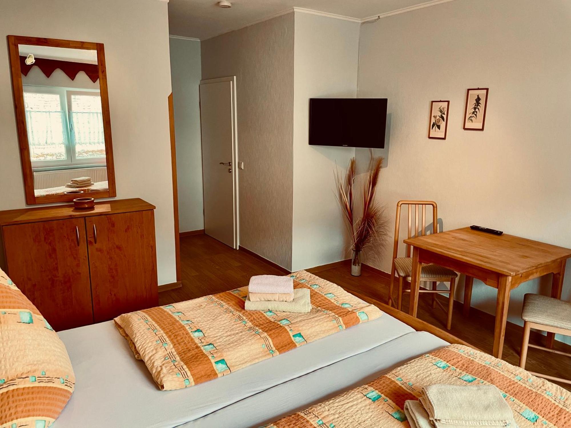 Gaestezimmer Bruno Bremm Exteriér fotografie